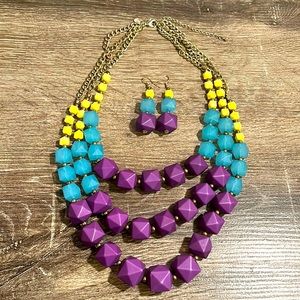 Beaded necklace and earrings set